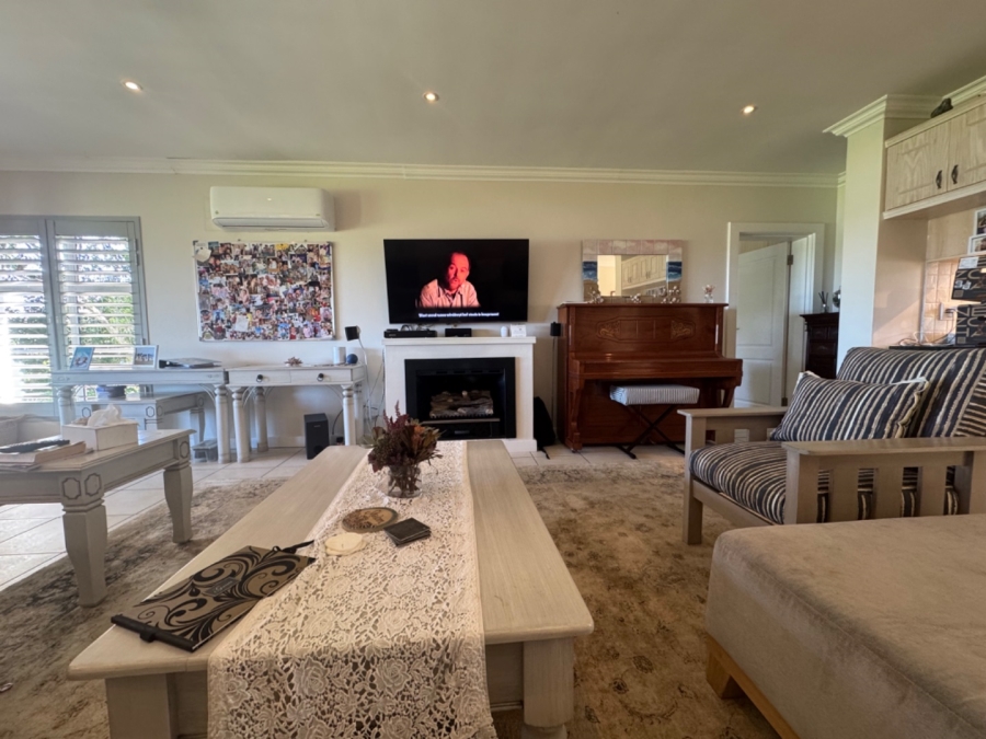 3 Bedroom Property for Sale in Keurbooms Western Cape
